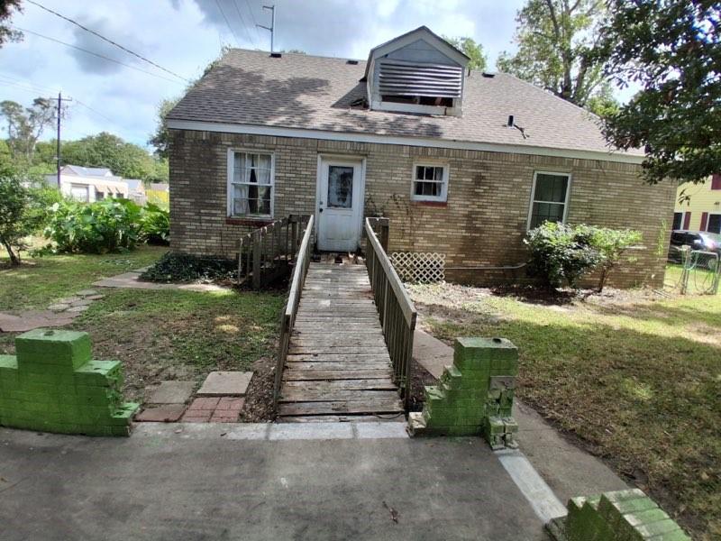 1304 Rhodora Street