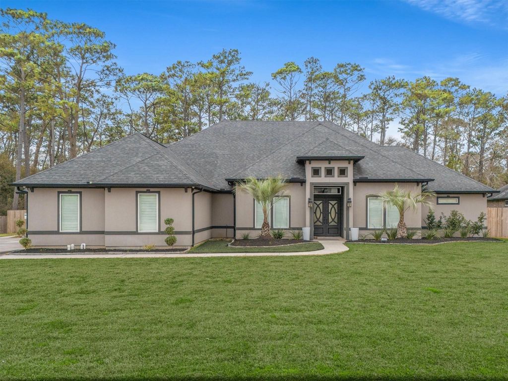 Photo of 5520 Forest Cove Drive, Dickinson, TX 77539 (MLS # 15495977)