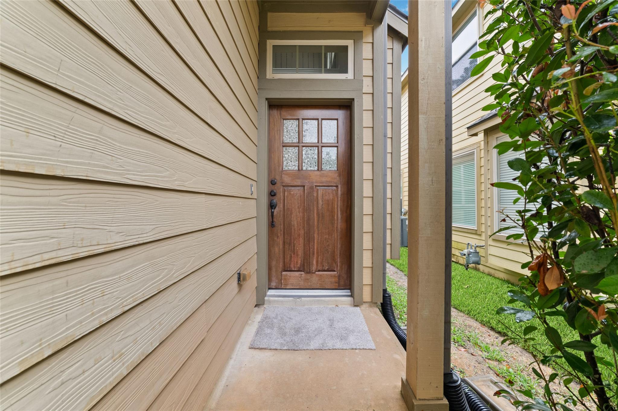 9 Cheswood Manor Drive