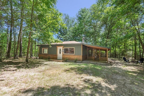 Photo of 21494 Highway 147 S, Broaddus, TX 75929 (MLS # 33515005)