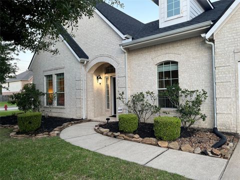 Photo of 1320 Riverrock Court, Friendswood, TX 77546 (MLS # 86495038)