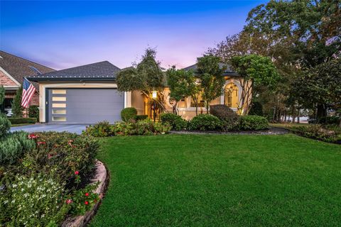 Photo of 142 Creekwood E, Montgomery, TX 77356 (MLS # 58853356)