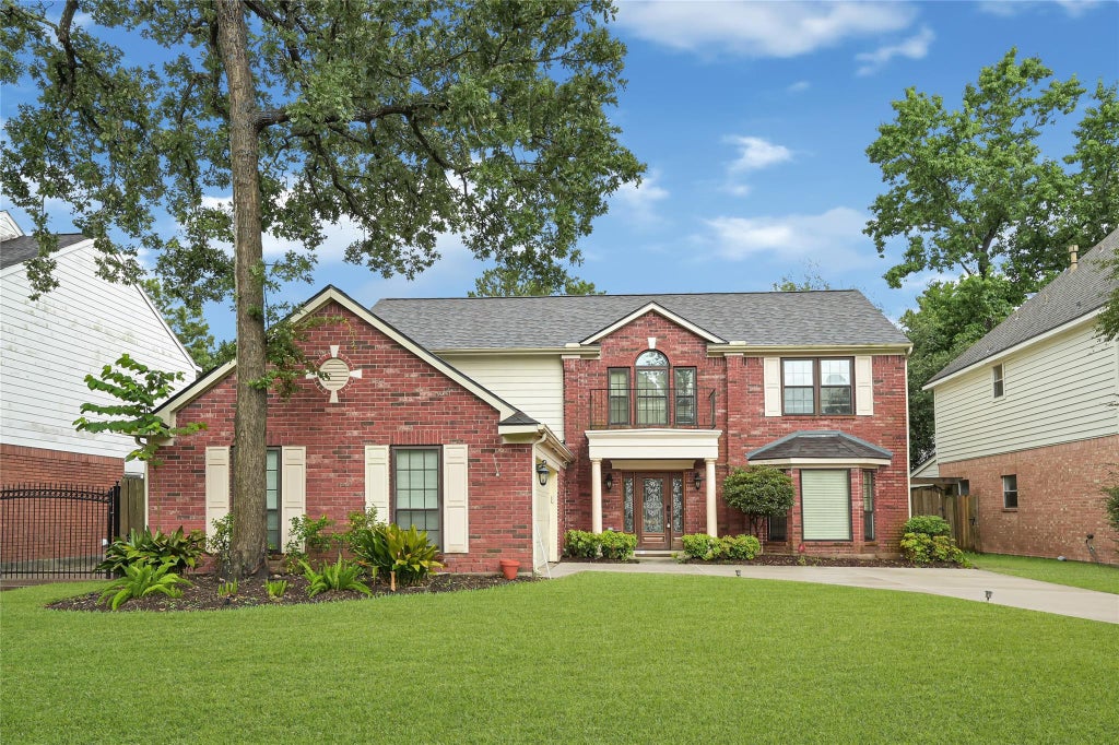 Photo of 29 Dover Drive, Conroe, TX 77304 (MLS # 50789831)
