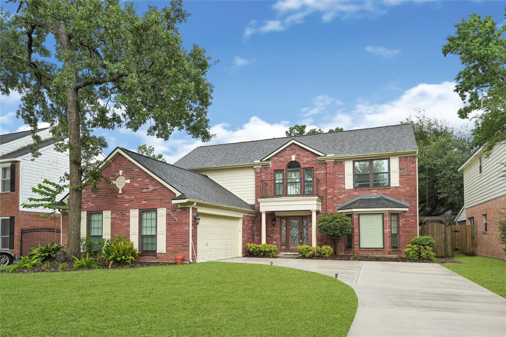 Photo of 29 Dover Drive, Conroe, TX 77304 (MLS # 50789831)