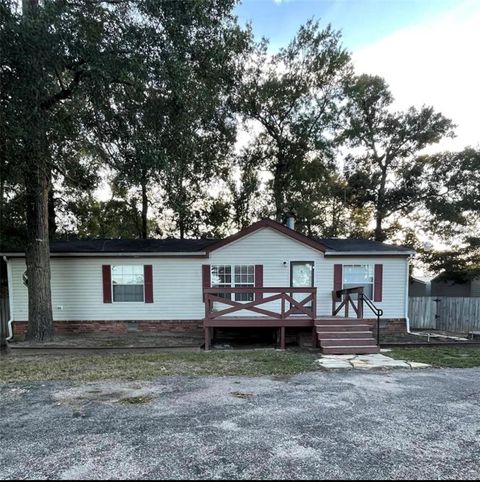Photo of 16870 Old Highway 105 E, Conroe, TX 77306 (MLS # 16282661)