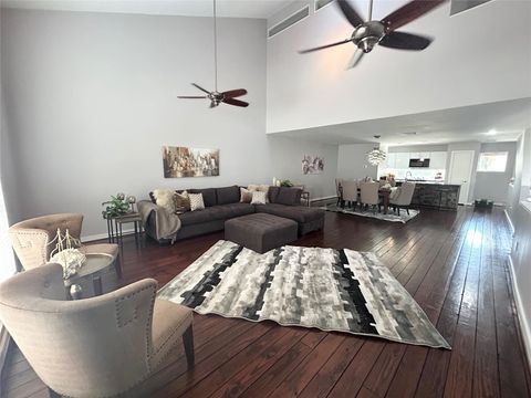 6138 Grand Boulevard Houston TX 77021