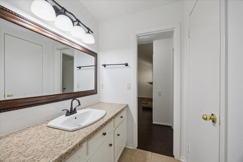 Tiny photo for 12411 Caren Court, Houston, TX 77031 (MLS # 80556071)