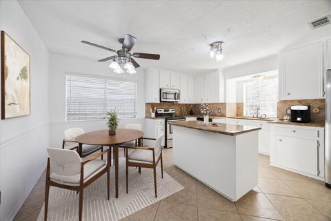 Tiny photo for 12411 Caren Court, Houston, TX 77031 (MLS # 80556071)