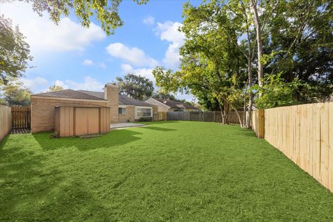 Tiny photo for 12411 Caren Court, Houston, TX 77031 (MLS # 80556071)
