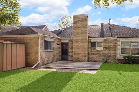 Tiny photo for 12411 Caren Court, Houston, TX 77031 (MLS # 80556071)