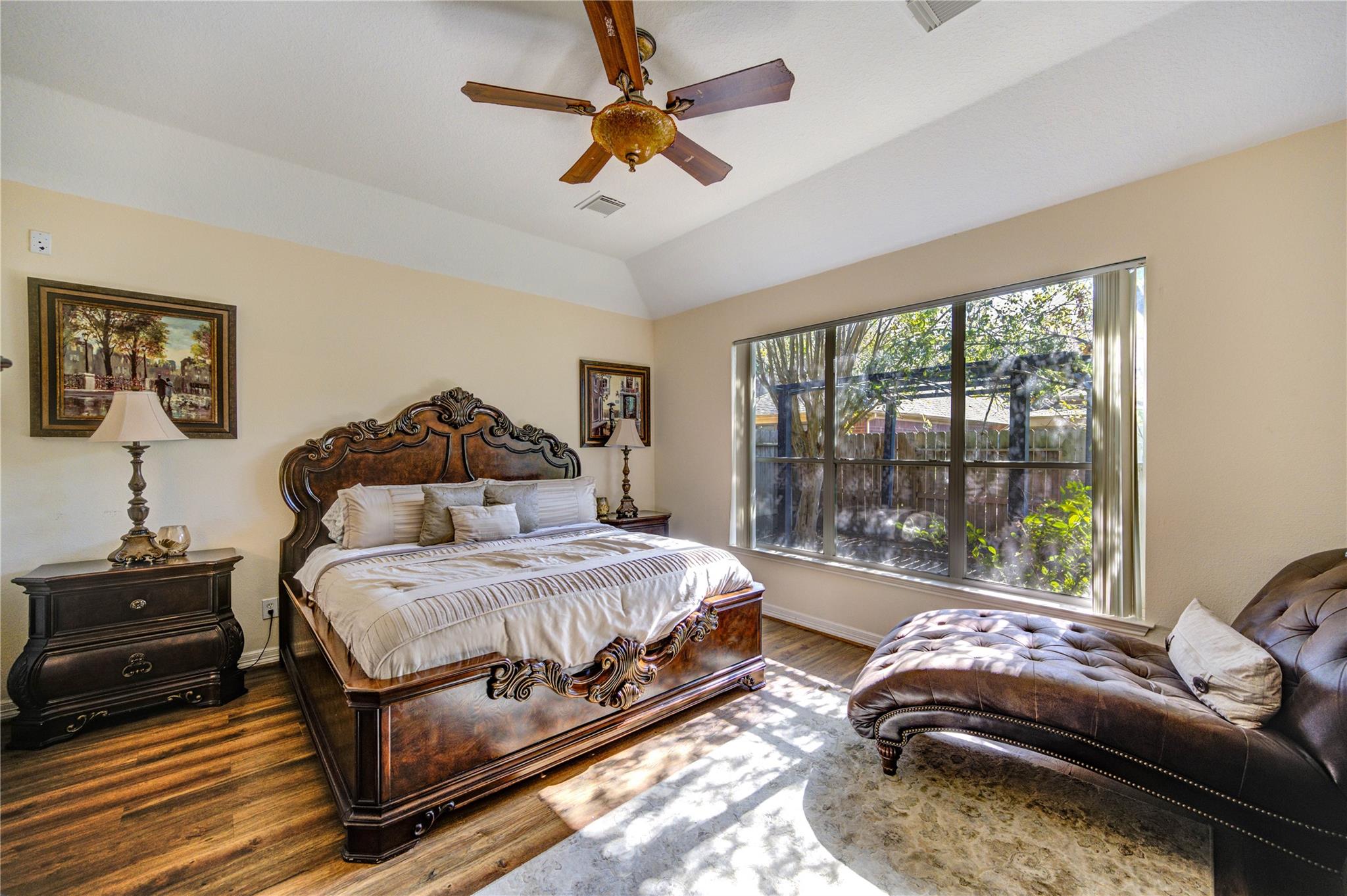 19631 Oakwood Falls Trail