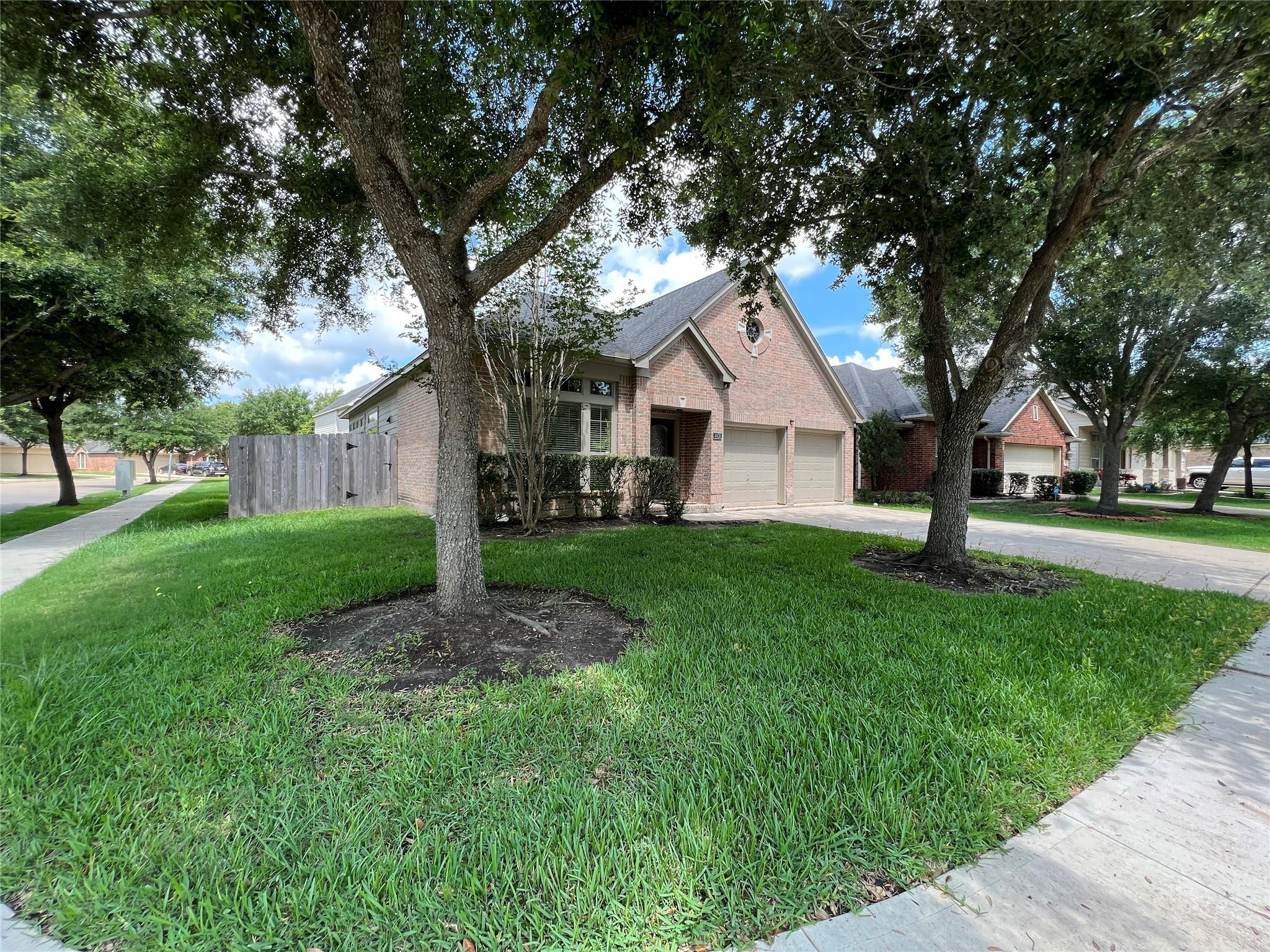 4438 Kirk Manor Court