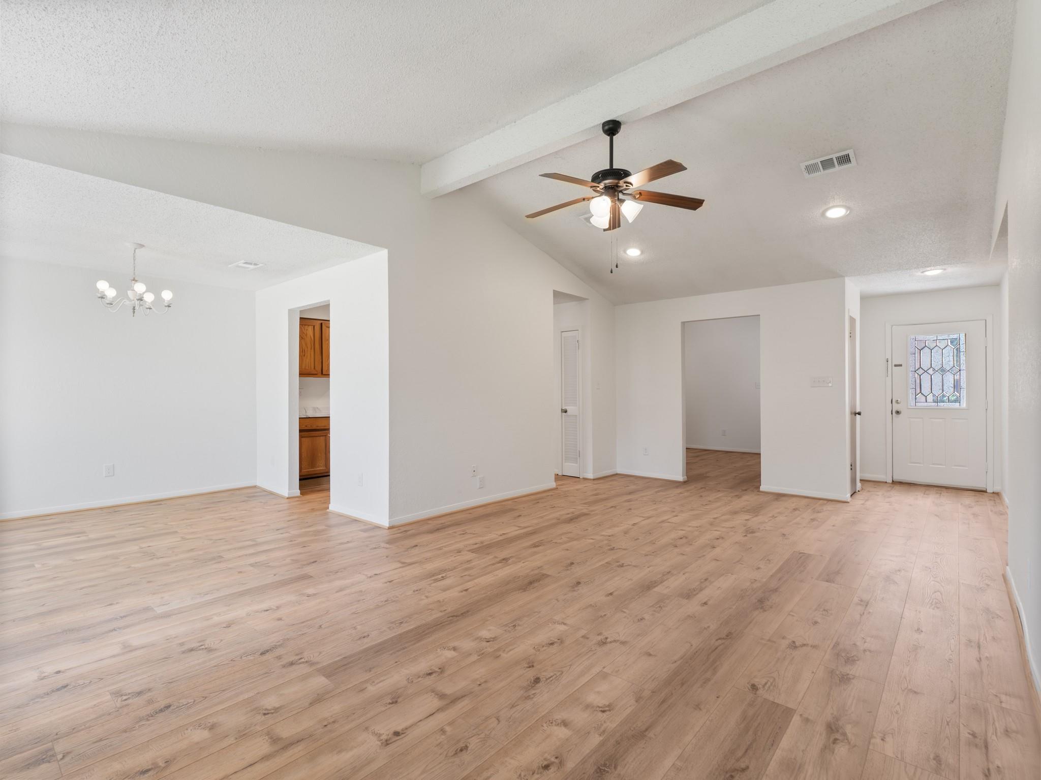 1805 Willow Bend Road