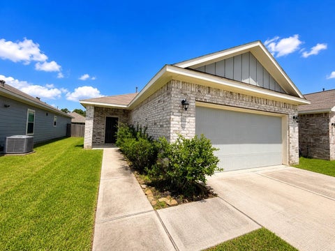 Photo of 24723 Kessing Creek Lane, Houston, TX 77336 (MLS # 54448719)