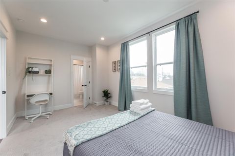 Tiny photo for 605 Middle Street, Houston, TX 77003 (MLS # 38389831)