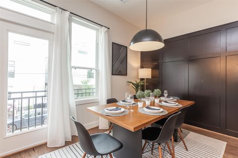 Tiny photo for 605 Middle Street, Houston, TX 77003 (MLS # 38389831)