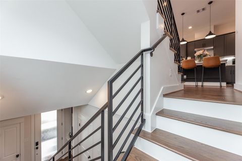 Tiny photo for 605 Middle Street, Houston, TX 77003 (MLS # 38389831)