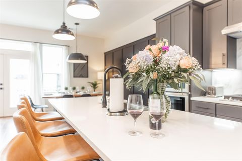 Tiny photo for 605 Middle Street, Houston, TX 77003 (MLS # 38389831)