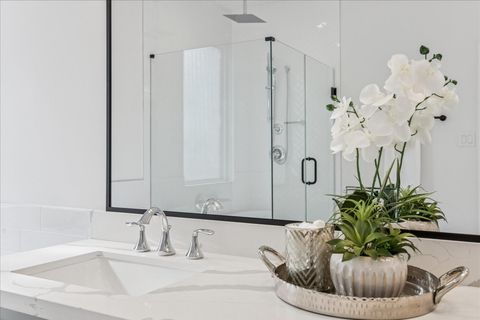 Tiny photo for 1902 Luna Woods Lane Ln, Houston, TX 77055 (MLS # 36900832)