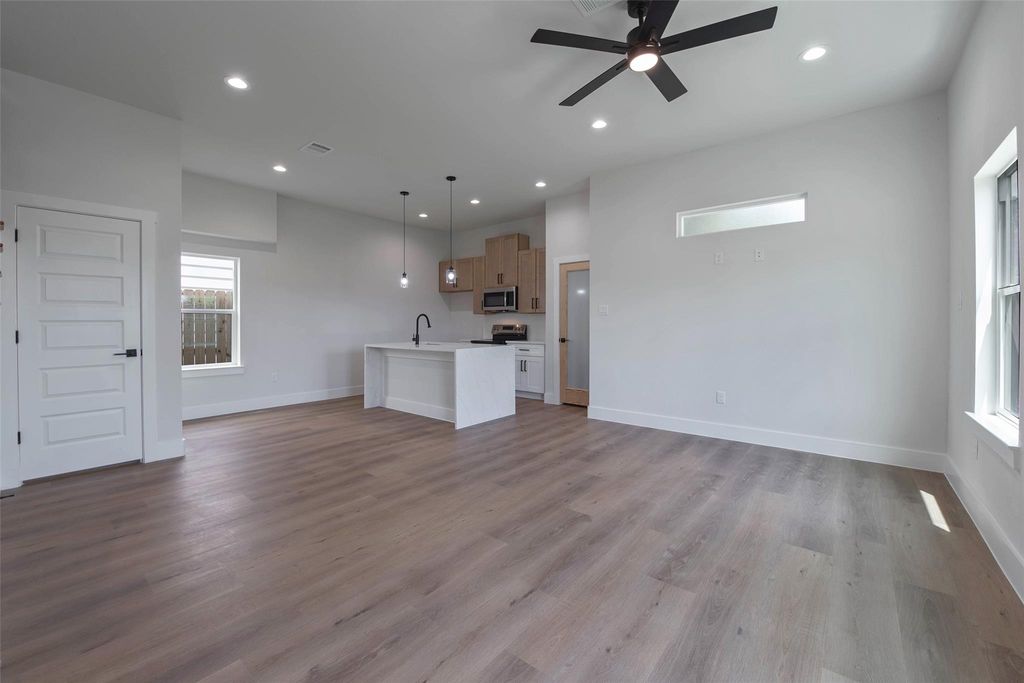 Photo of 9313 Jutland Road, Houston, TX 77033 (MLS # 70235372)