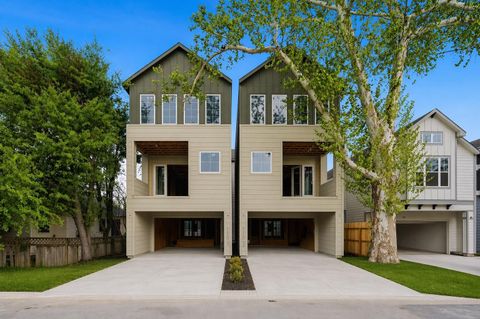 Photo of 1107 E 24th Street, Houston, TX 77009 (MLS # 54472396)