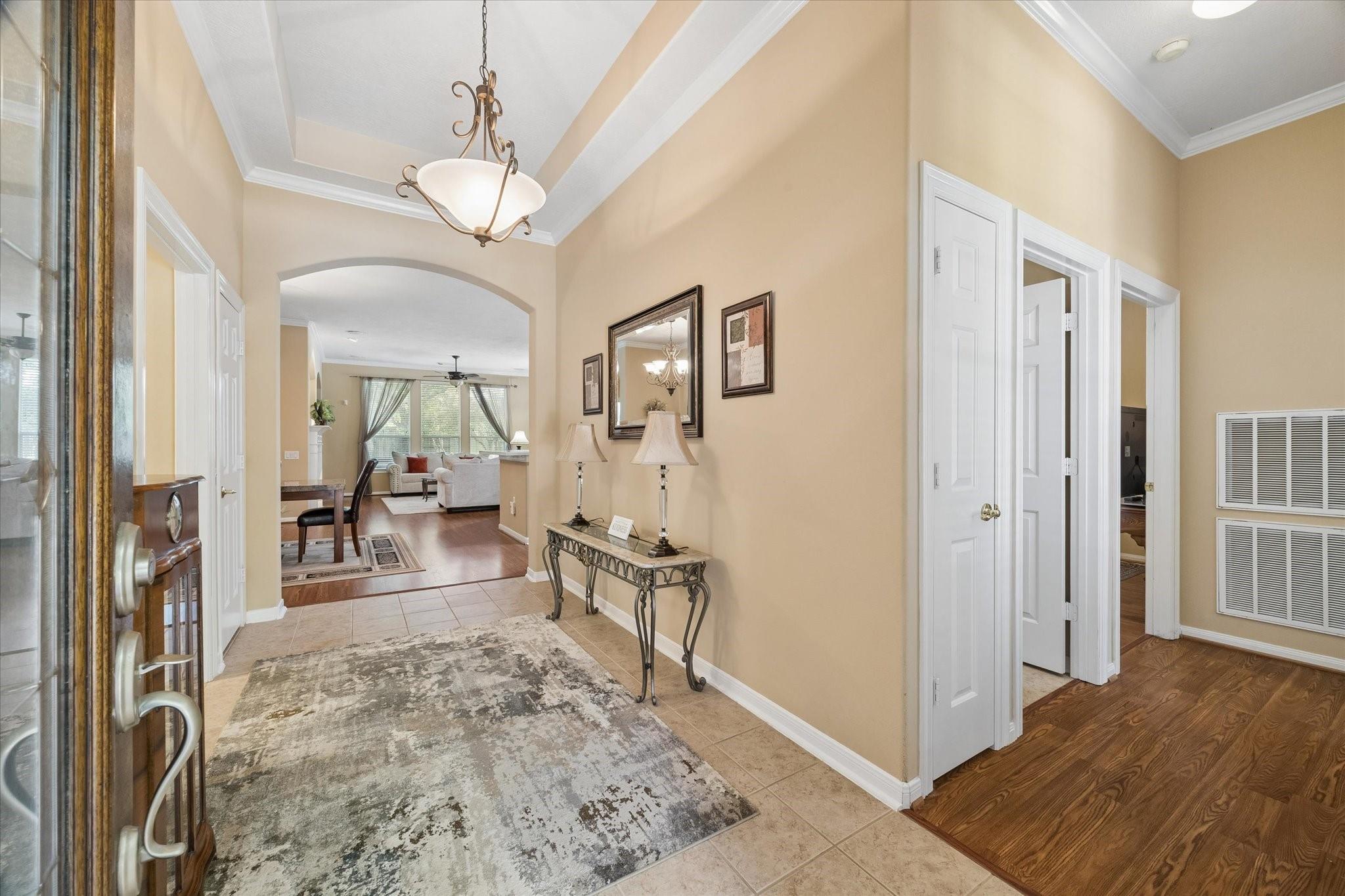 1619 S Lago Vista Drive