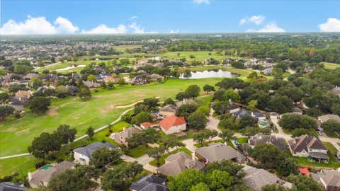Homes For Sale - 5718 Oakmoss Trail<br/> Spring, TX 77379
