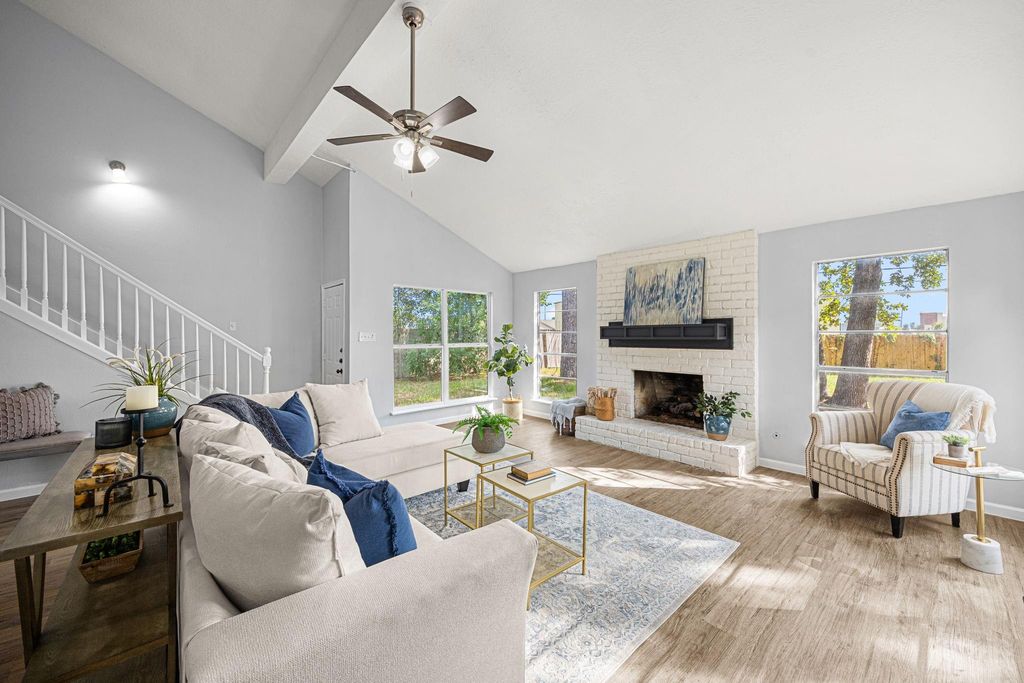 Photo of 19507 Sandy Shore Lane, Humble, TX 77346 (MLS # 10284356)