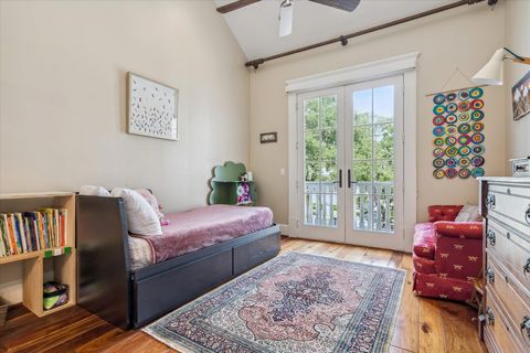 Tiny photo for 1819 Banks Street, Houston, TX 77098 (MLS # 78200487)