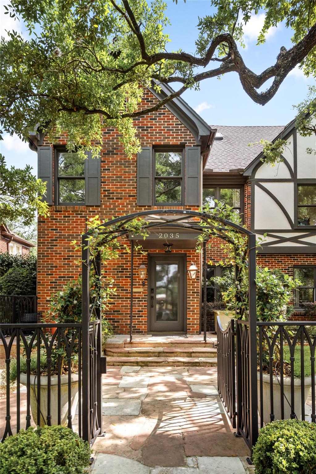 2035 South Boulevard