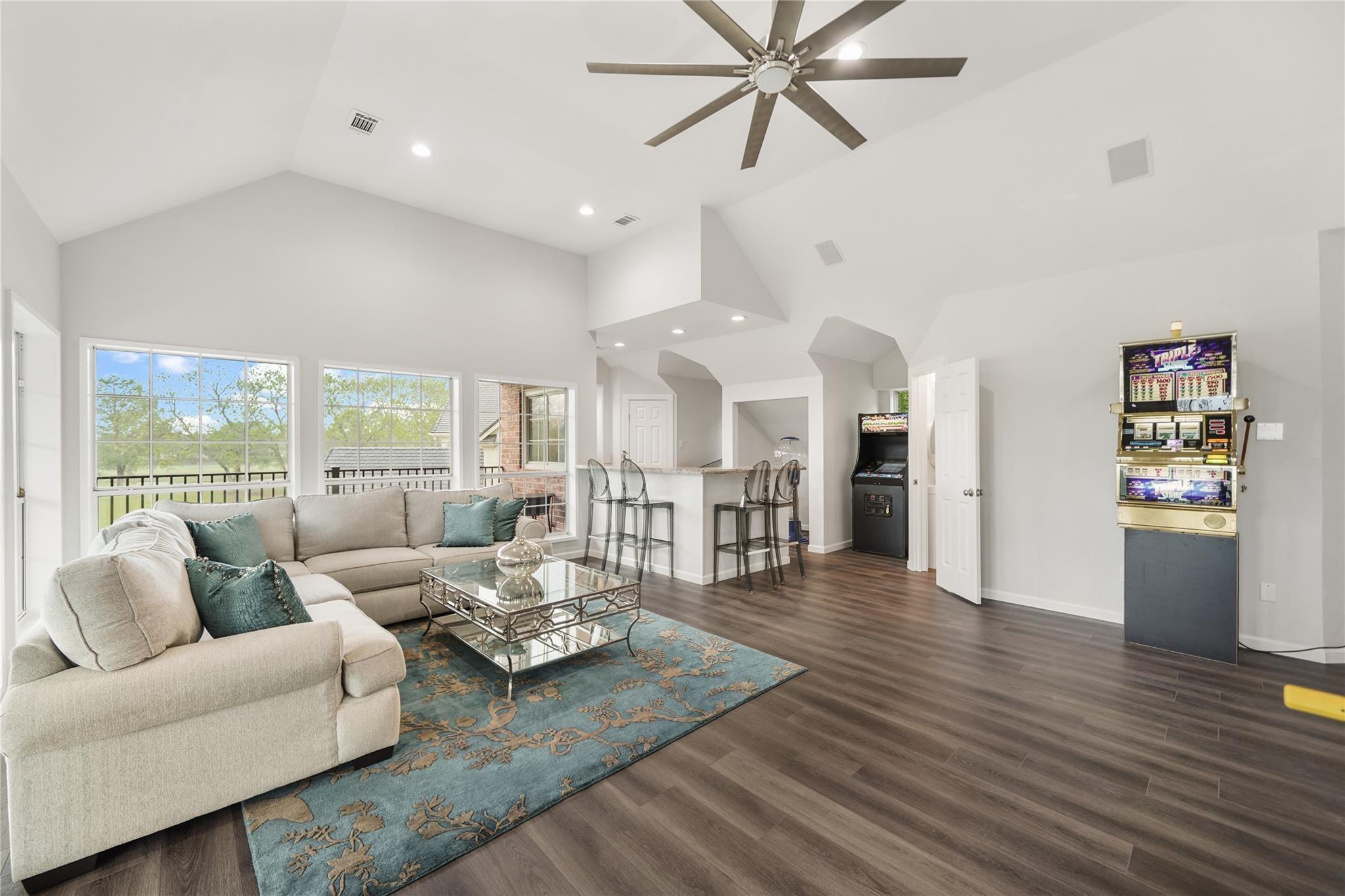 Sugar Land, Texas, 77479, United States, 6 Bedrooms Bedrooms, ,8 BathroomsBathrooms,Residential,Active,2034699