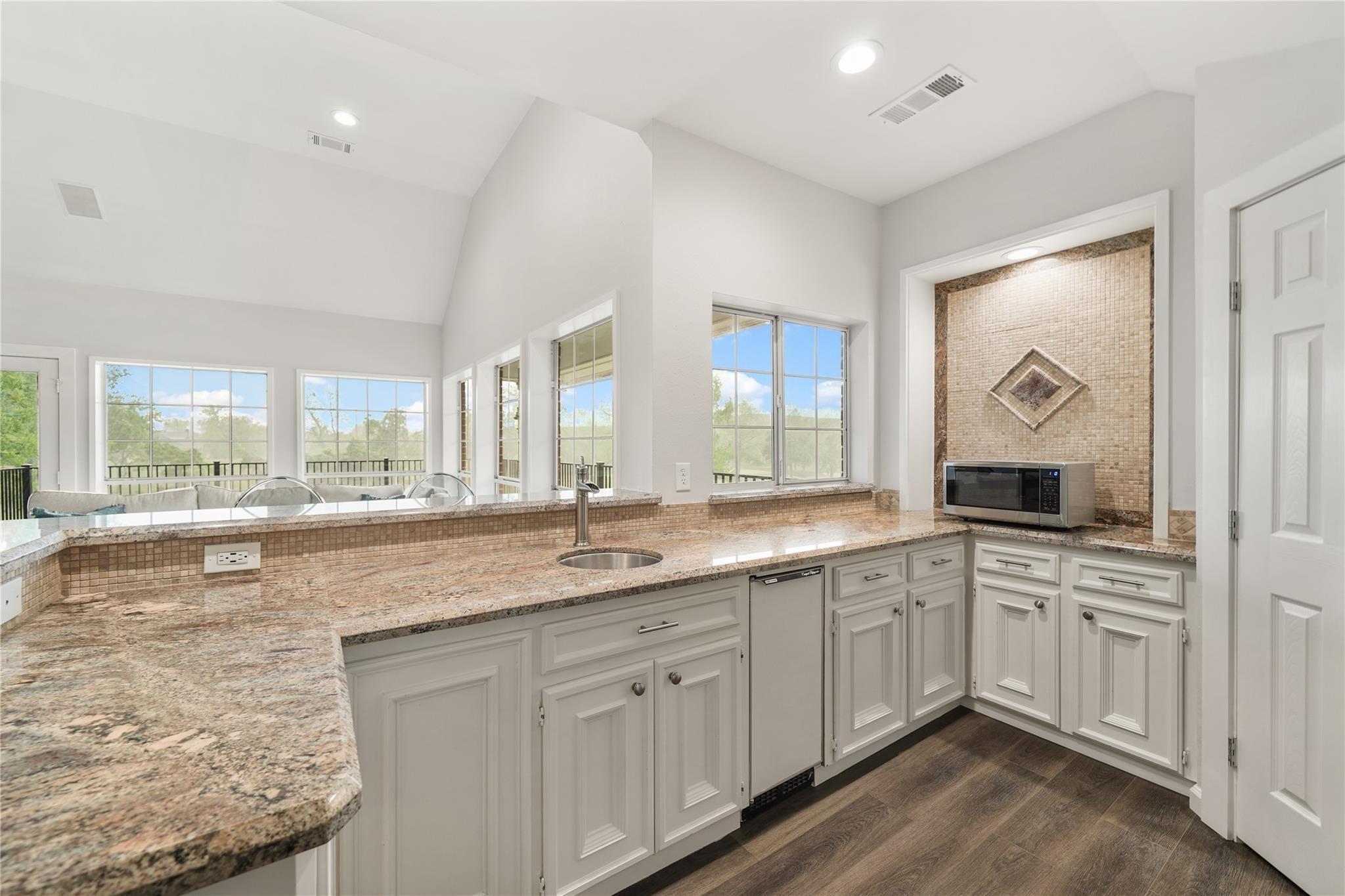 Sugar Land, Texas, 77479, United States, 6 Bedrooms Bedrooms, ,8 BathroomsBathrooms,Residential,Active,2034699