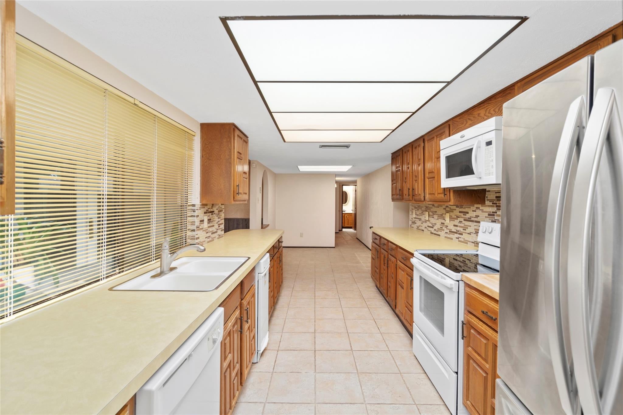 3015 Meadowview Drive