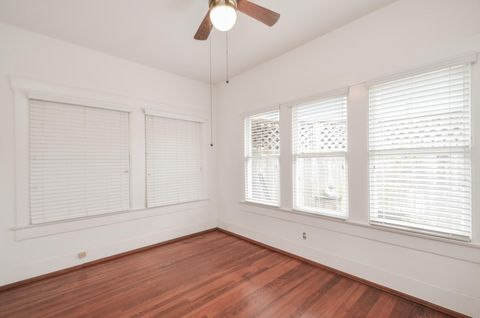 Tiny photo for 3211 Beauchamp Street, Houston, TX 77009 (MLS # 83752749)