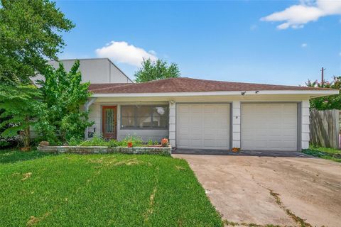 Photo of 1509 Ronson Road, Houston, TX 77055 (MLS # 41950915)