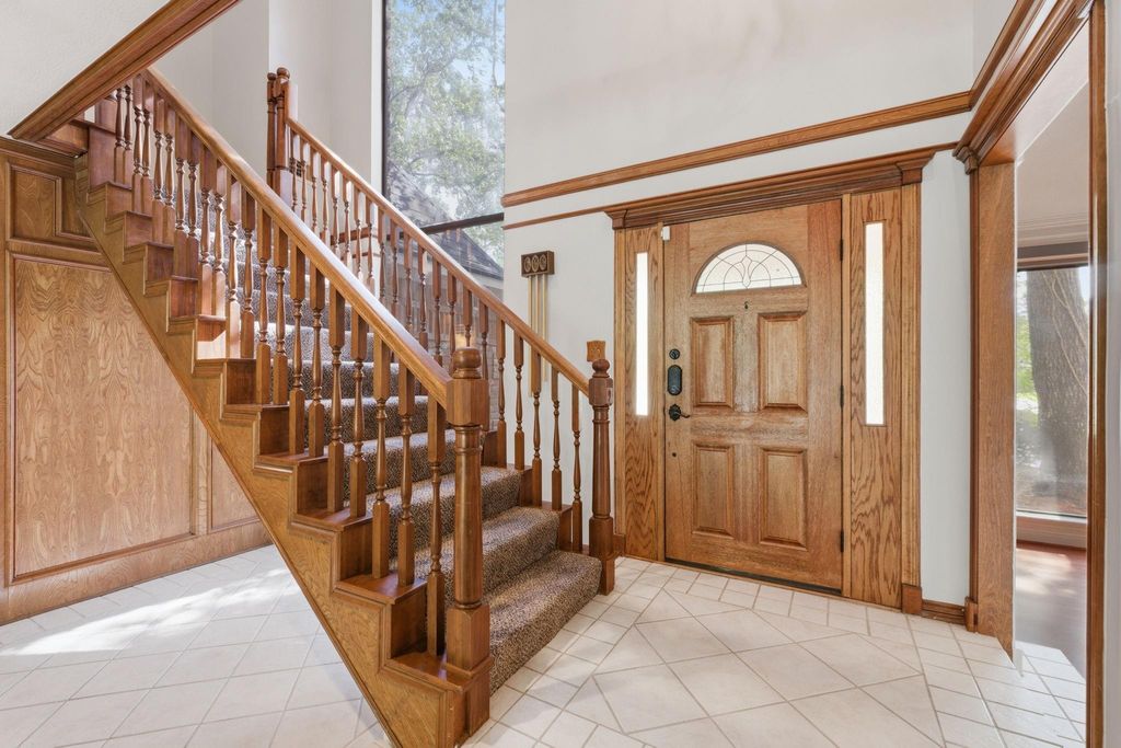 Photo of 2907 Crystal Falls Drive, Houston, TX 77345 (MLS # 88574848)