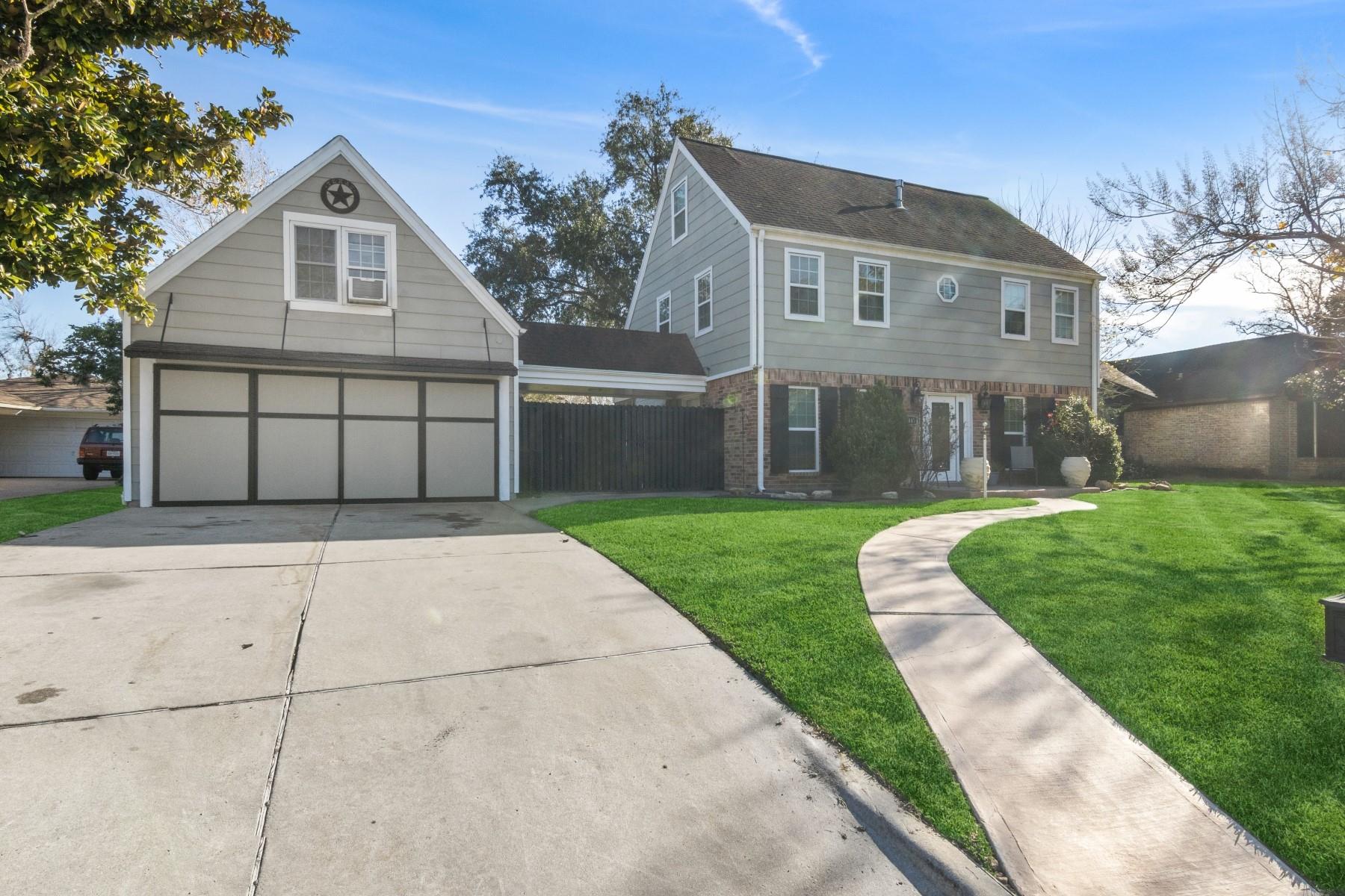 5443 Appleblossom Lane