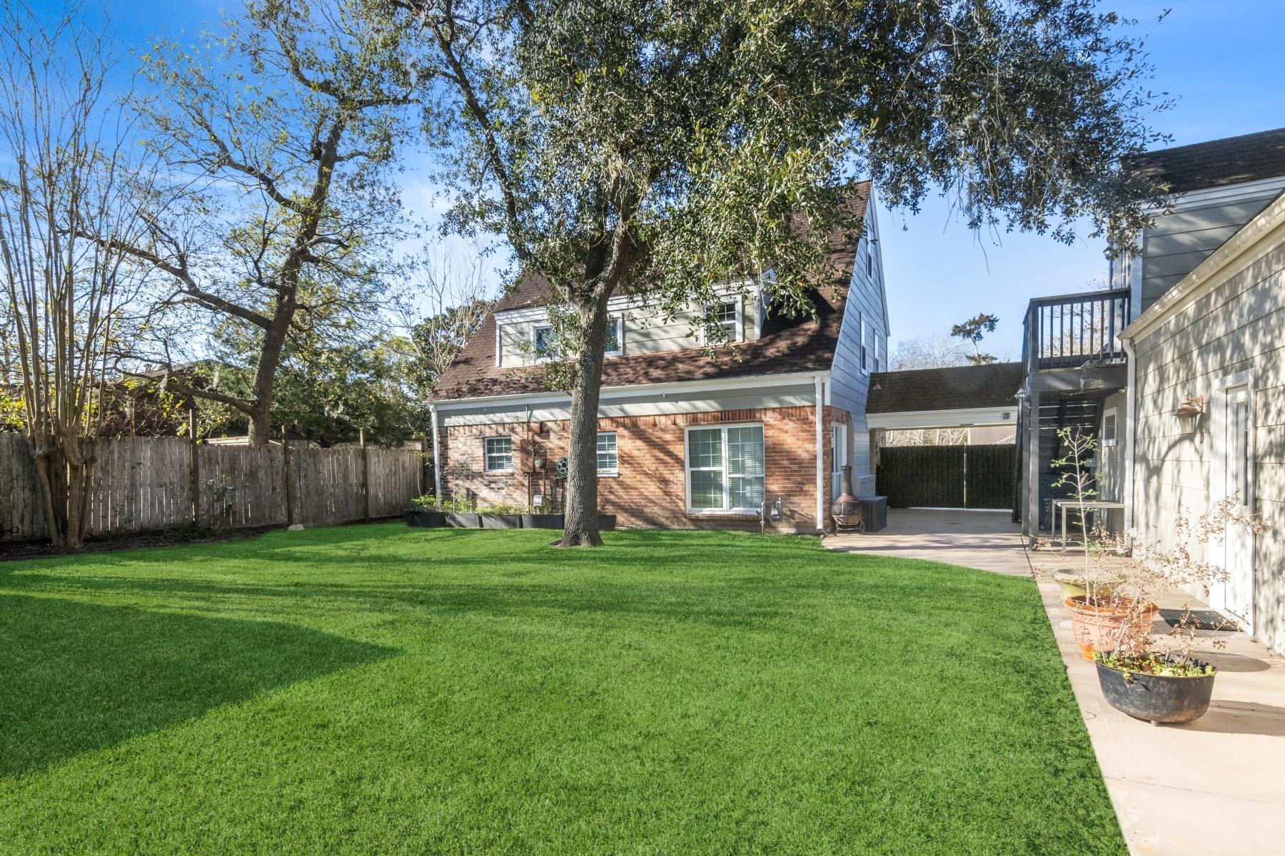 5443 Appleblossom Lane