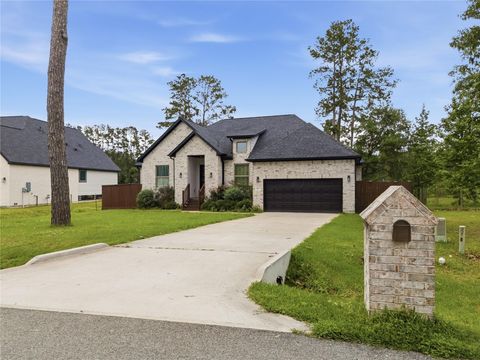 Photo of 1002 Four Fountains Street, New Caney, TX 77357 (MLS # 7737889)