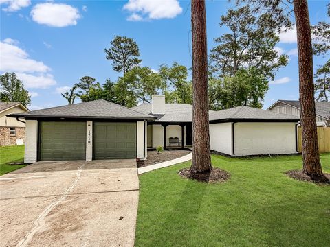 Photo of 1710 Laurel Springs Lane, Kingwood, TX 77339 (MLS # 5895026)