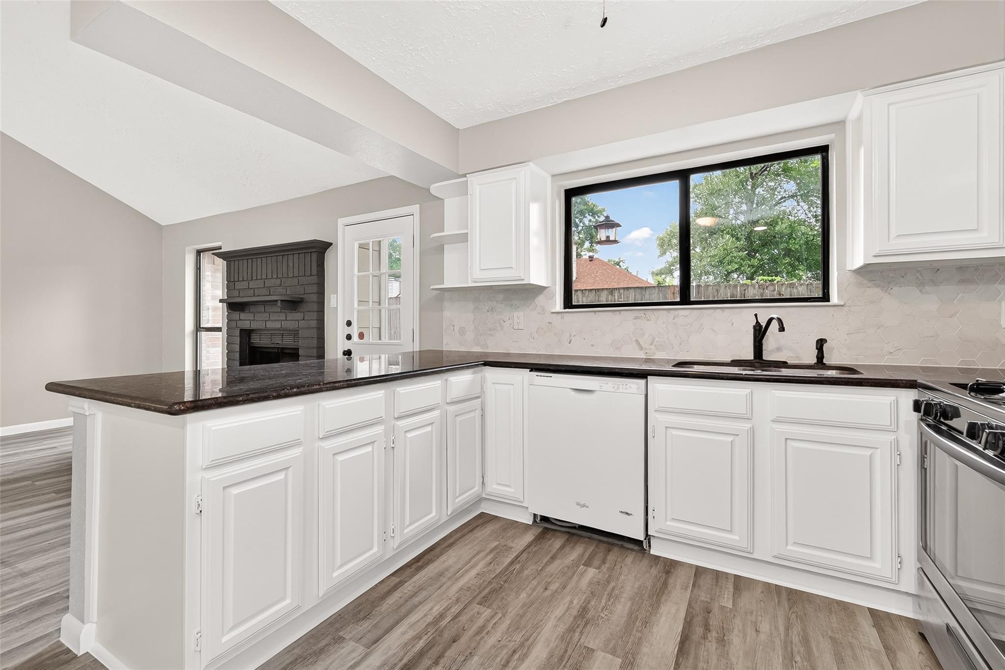 2031 Woodhue Drive