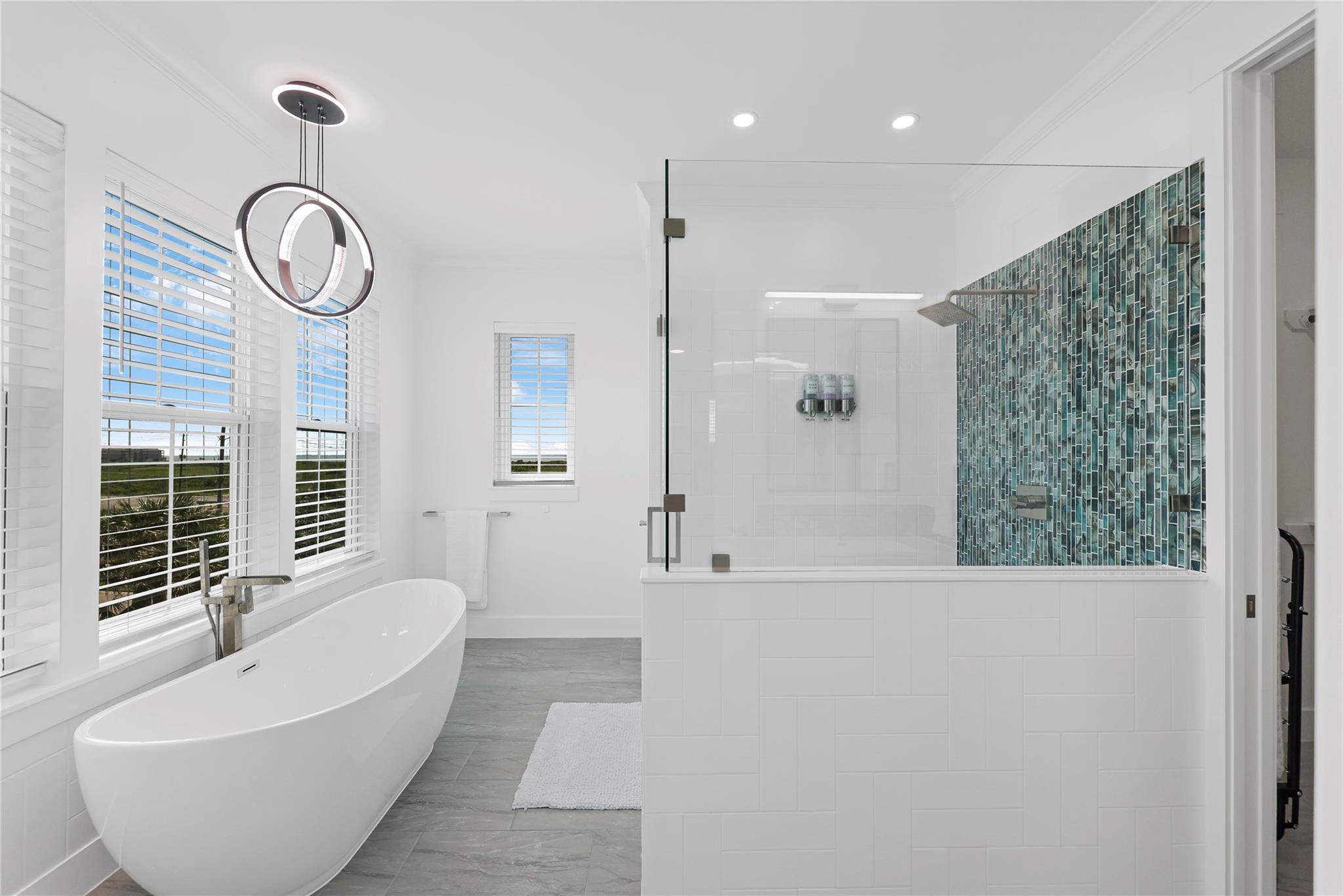 Galveston, Texas, 77554, United States, 4 Bedrooms Bedrooms, ,5 BathroomsBathrooms,Residential,Active,2019831