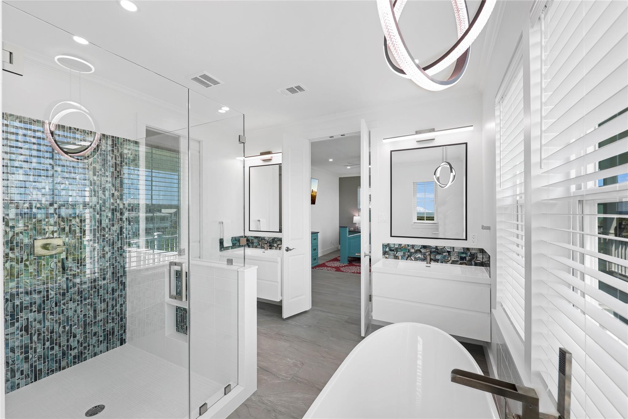 Galveston, Texas, 77554, United States, 4 Bedrooms Bedrooms, ,5 BathroomsBathrooms,Residential,Active,2019831