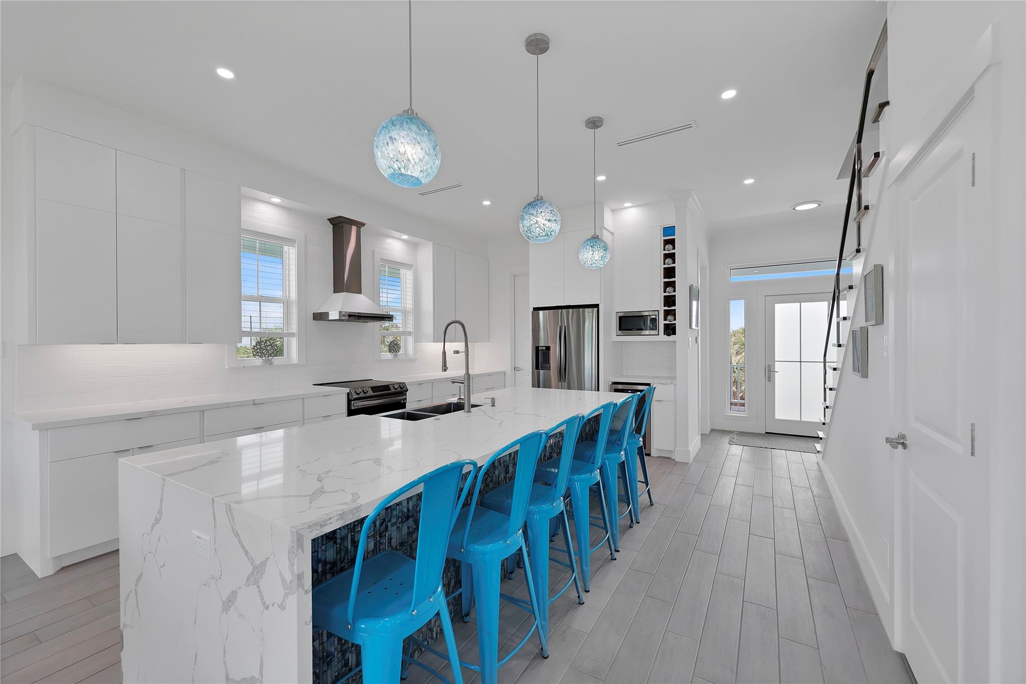 Galveston, Texas, 77554, United States, 4 Bedrooms Bedrooms, ,5 BathroomsBathrooms,Residential,Active,2019831