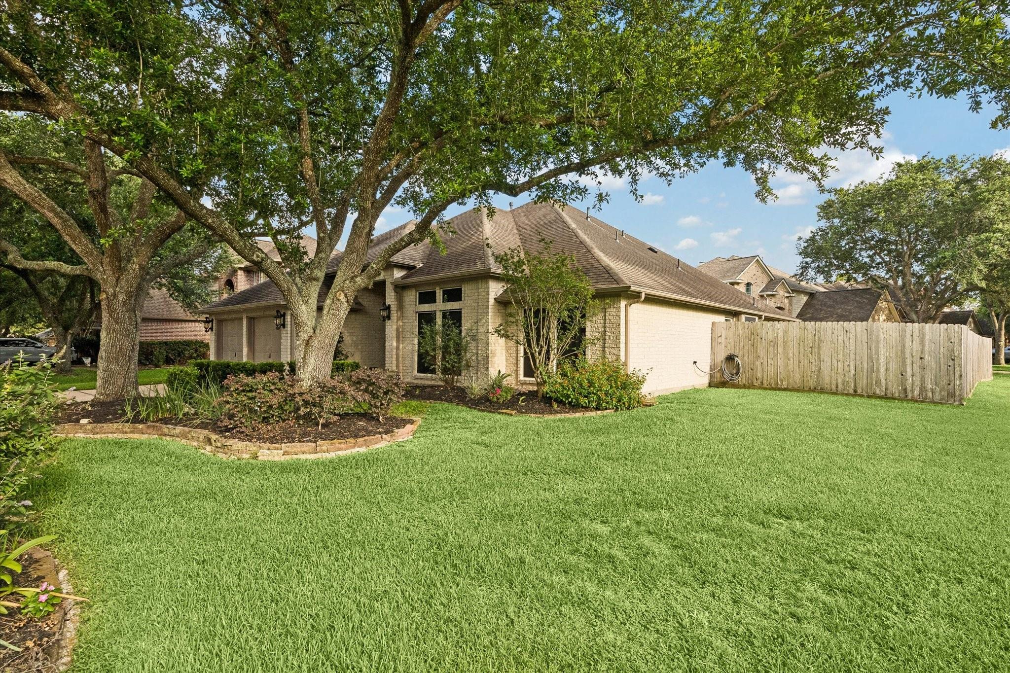 140 Greenridge Circle