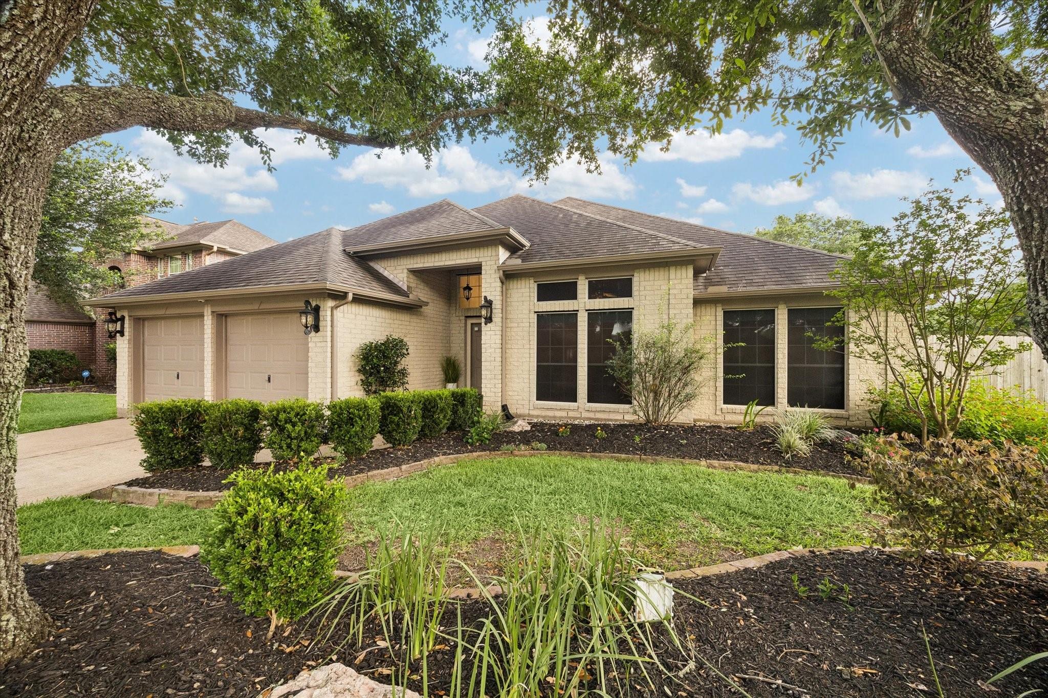 140 Greenridge Circle
