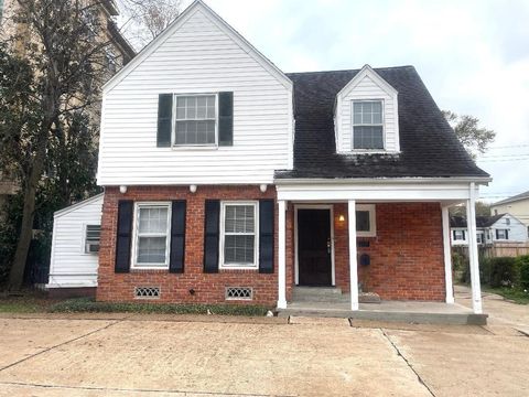 Photo of 2211 Dorrington Street, Houston, TX 77030 (MLS # 82695174)
