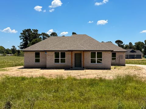 Photo of 555 Pineview Circle, Jewett, TX 75846 (MLS # 83712681)