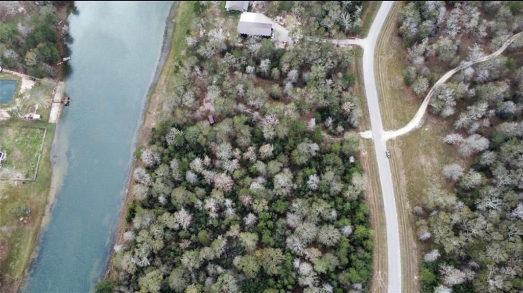 Photo of 21240 Grant Lake Circle, Cleveland, TX 77328 (MLS # 81617411)