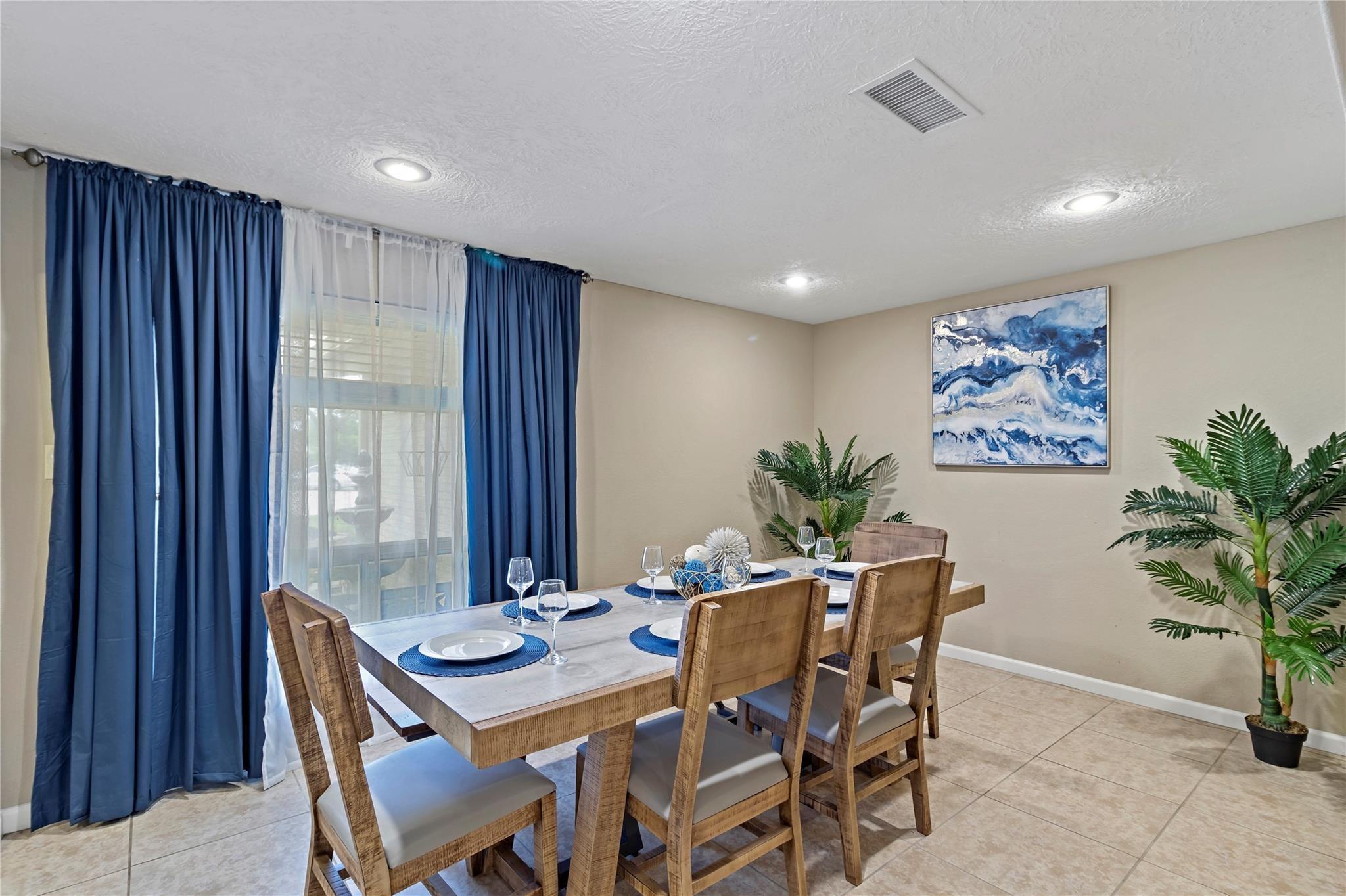 1405 Delabrook Court